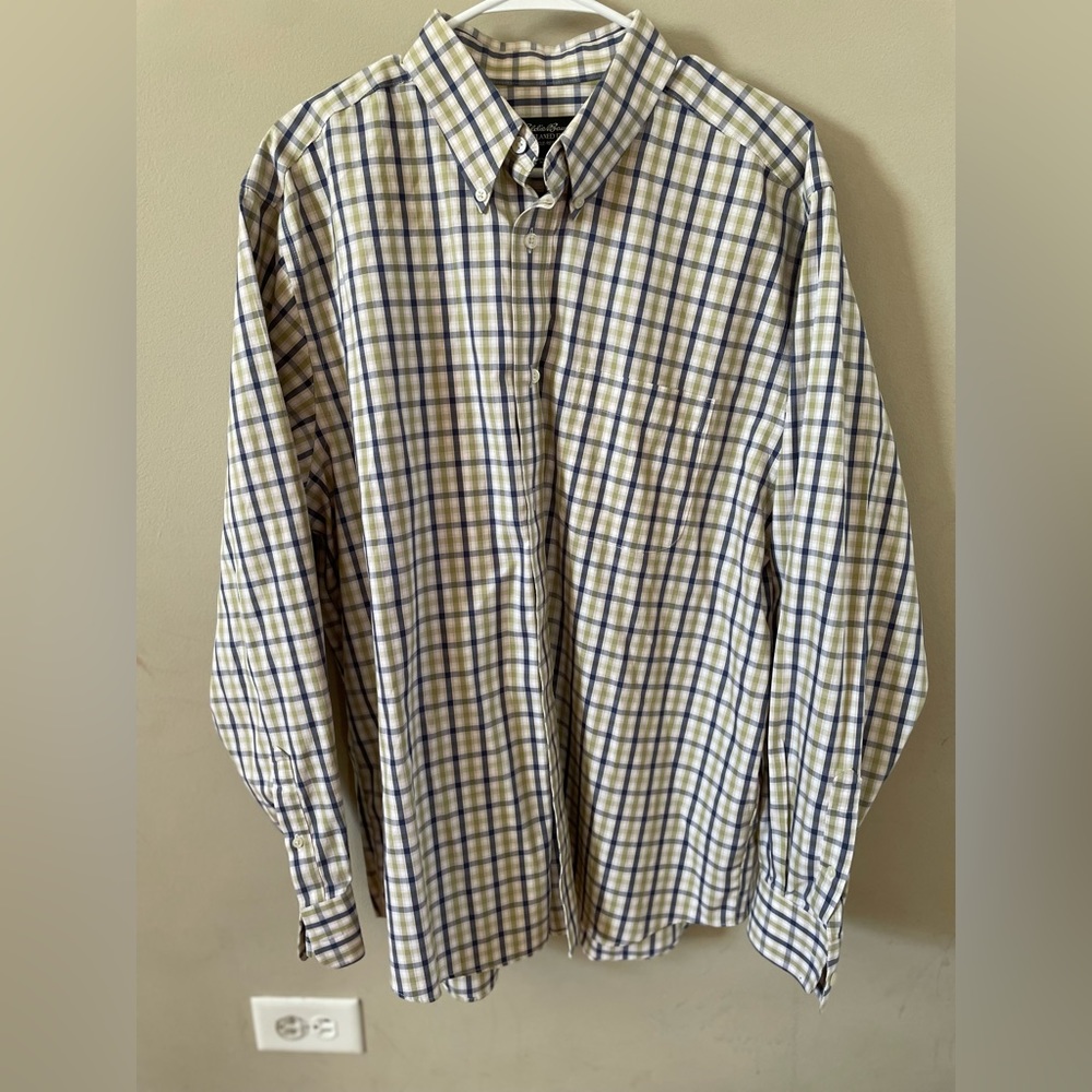 Eddie Bauer button up size L